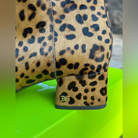 Sam Edelman PAIGE 2 Tan Leopard Print Ankle Booties Size: 8 - Picture 7 of 12